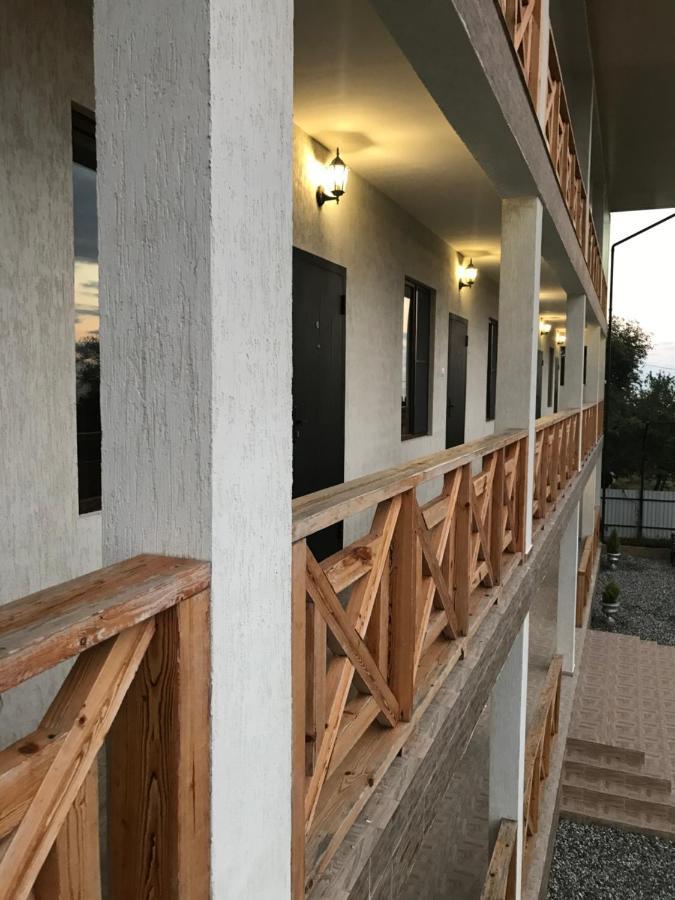 Guest House Dana Pizunda Exterior photo